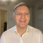 VIDEO: „პუტკუნა გოგოებო, დაიკელით წონაში…“ – რა ვიდეოს აქვეყნებს გიორგი ფხაკაძე | შენი სილამაზე