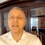 გიორგი ფხაკაძე მშობლებს: ბავშვმა დღეში მინიმუმ 45 წუთი უნდა ისეირნოს, ეს წყლის დალევის ტოლფასია | შენი სილამაზე