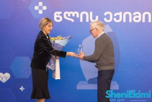 „გილოცავთ! ზუსტად ასეთი ძლიერი და ხარისხზე ორიენტირებული კლინიკები, როგორიც არის მედცენტრი, ირჩევენ აკრედიტაცია კანადას“