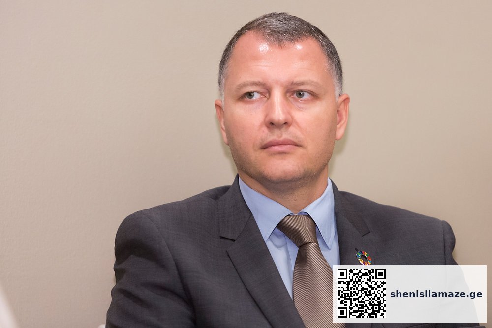 Dr Giorgi Pkhakadze: (unprofessionalism) It is a crime! | შენი სილამაზე