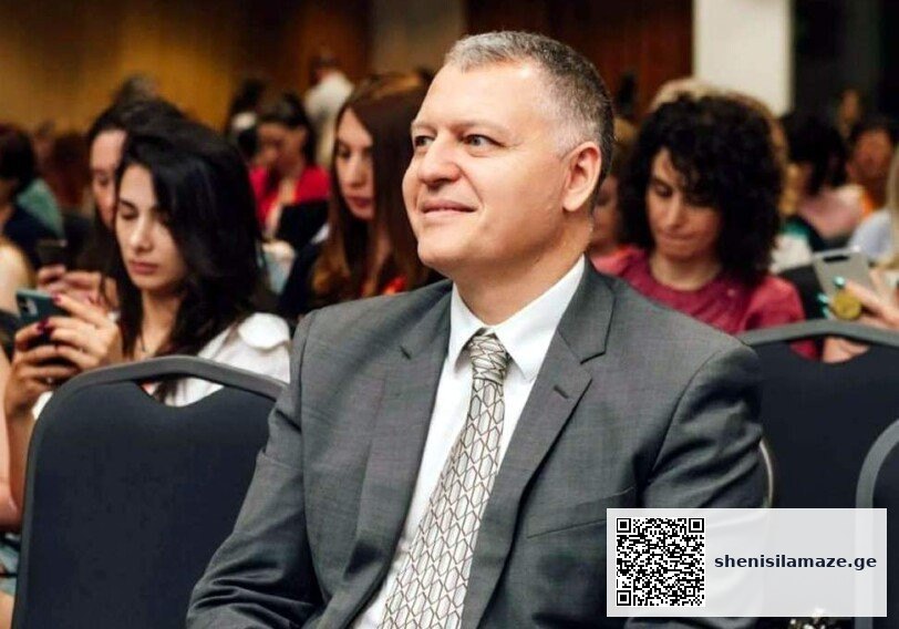 „300 არაგველებივით მტკიცედ უნდა ვიდგეთ მოთხოვნით – „მარტო კარგი ვაქცინა“ – გიორგი ფხაკაძე | შენი სილამაზე