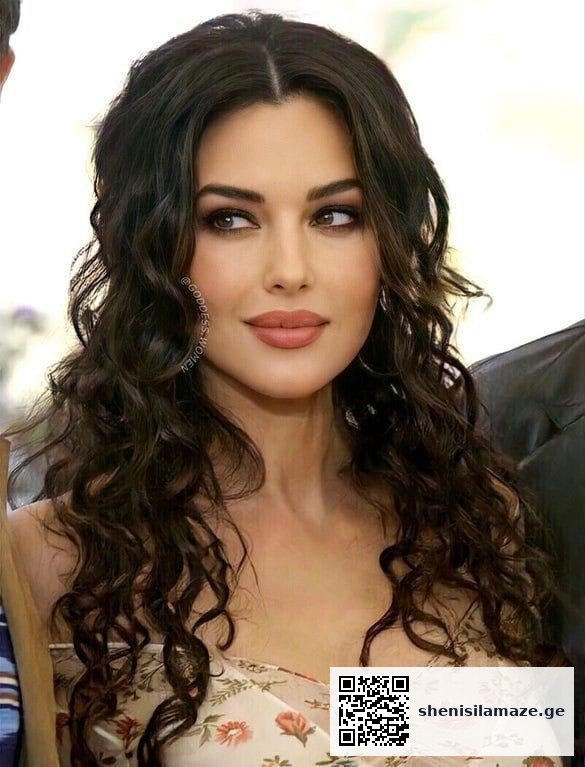 წელს მონიკა ბელუჩი 60 წლის ხდება – გაგაცნობთ ულამაზესი მსახიობის შთამბეჭდავ ბიოგრაფიასა და სილამაზის საიდუმლოს ✨️🌸 | შენი სილამაზე