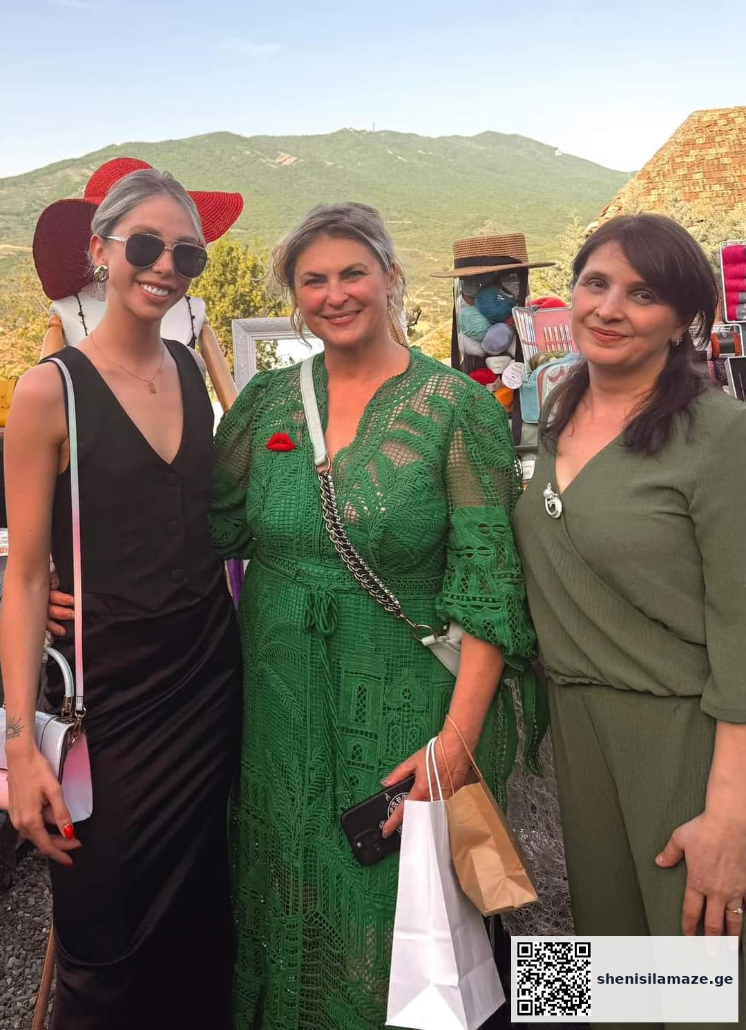 ექსკლუზიური ინტერვიუ ფსიქოლოგ ინგა ბლესსთან რომელმაც დეკორის შექმნის ჰობი საინტერესო საქმიანობად აქცია ✨️ ექსკლუზიური ინტერვიუ ფსიქოლოგ ინგა ბლესსთან, რომელმაც დეკორის შექმნის ჰობი საინტერესო საქმიანობად აქცია ✨️
