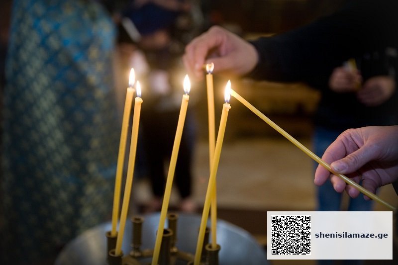 იცი თუ არა, რომ ეკლესიაში არ შეიძლება შენი სანთელი სხვის სანთელზე აანთო? მიზეზი გამაოგნებელია! | შენი სილამაზე